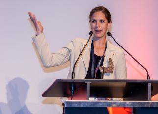 Presentation during the Heat Treatment Congress